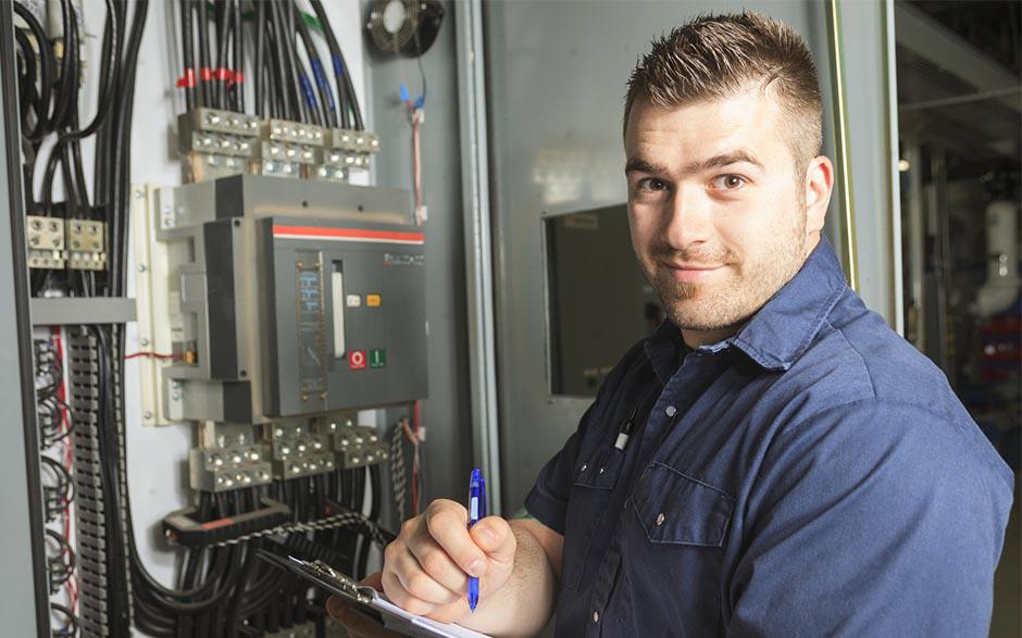 électricien dans le bâtiment Évry