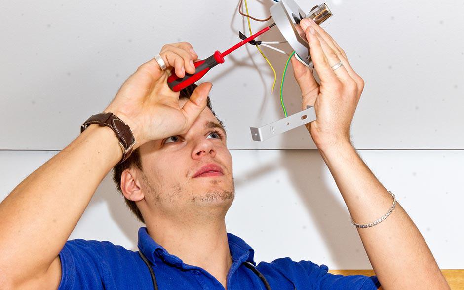 tarif d'un électricien Pontault-Combault